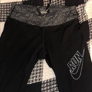 Nike leggings